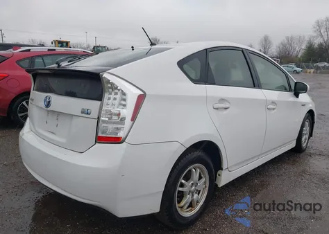 2013 Toyota Prius Two z USA, uszkodzony, nr VIN JTDKN3DU7D5557442
